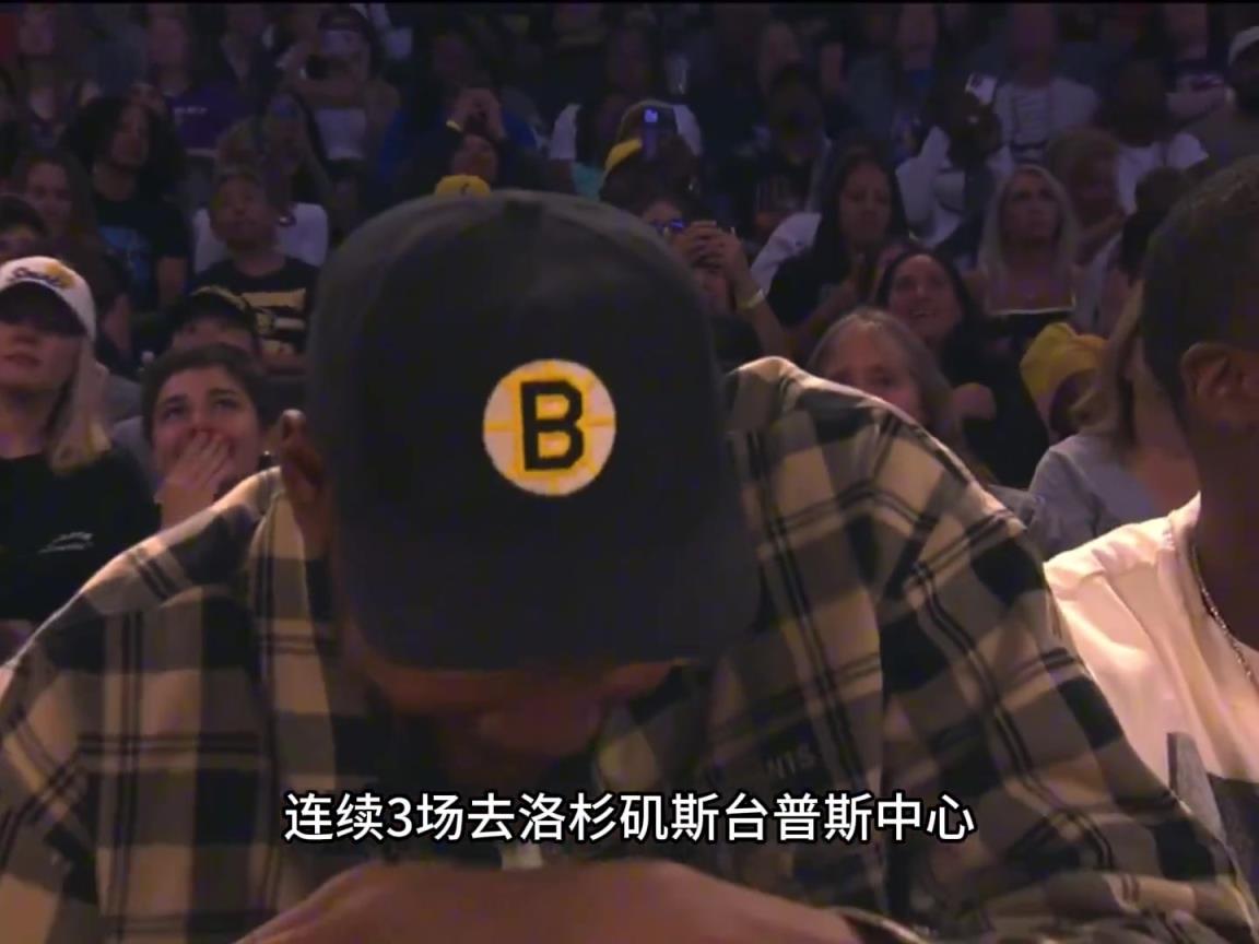 KD凡心大動？連續(xù)三場盯梢火花隊皮衣布林克庫里‘準妹夫’上線？